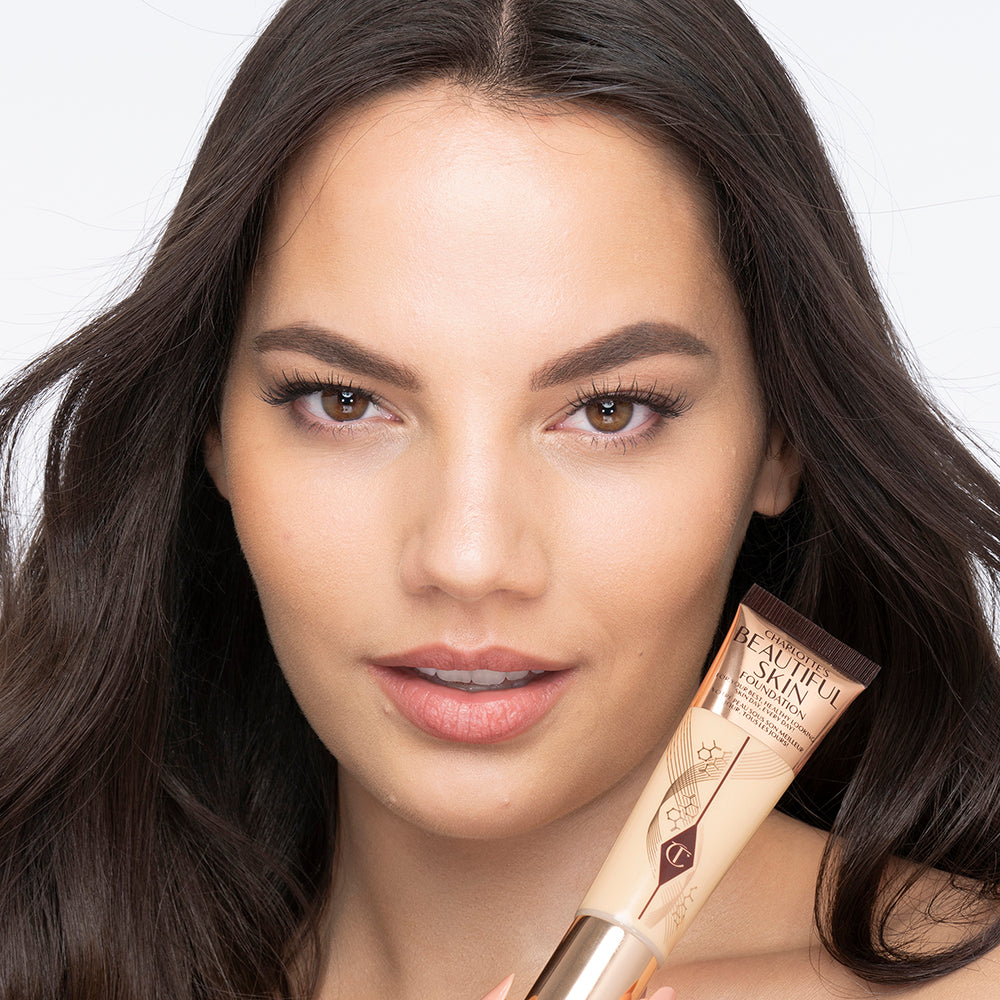 BEAUTIFUL SKIN FOUNDATION - 5 NEUTRAL - View 2