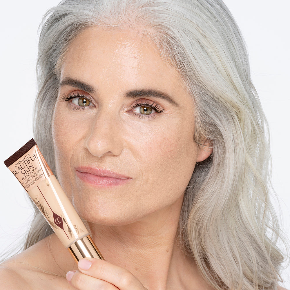 BEAUTIFUL SKIN FOUNDATION - 4 NEUTRAL - View 2