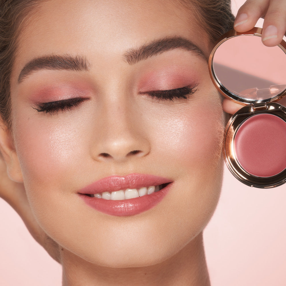 PILLOW TALK LIP & CHEEK GLOW - COLOUR OF DREAMS - View 3