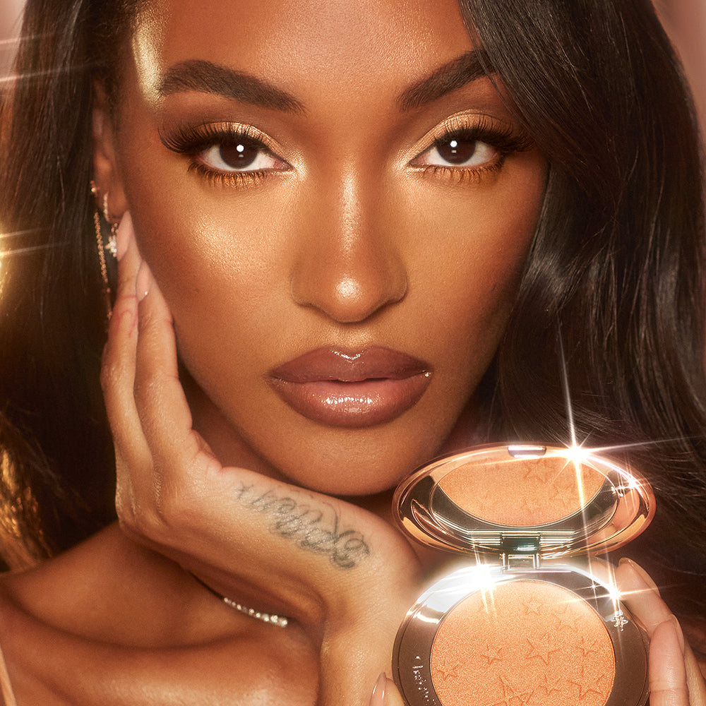 HOLLYWOOD GLOW GLIDE FACE ARCHITECT HIGHLIGHTER - GILDED GLOW - View 2