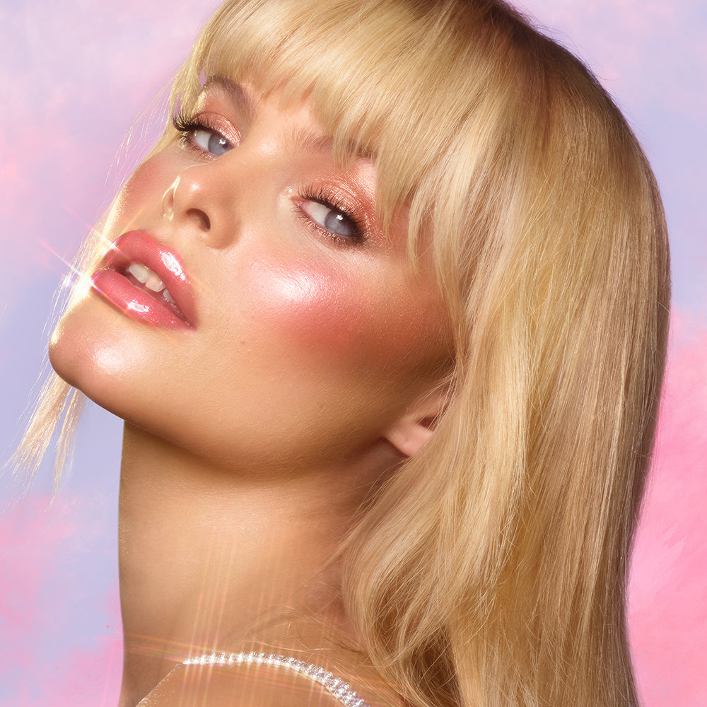 BEAUTY LIGHT WAND & HOLLYWOOD CONTOUR KIT - MUST-HAVE CHEEK KIT - View 3
