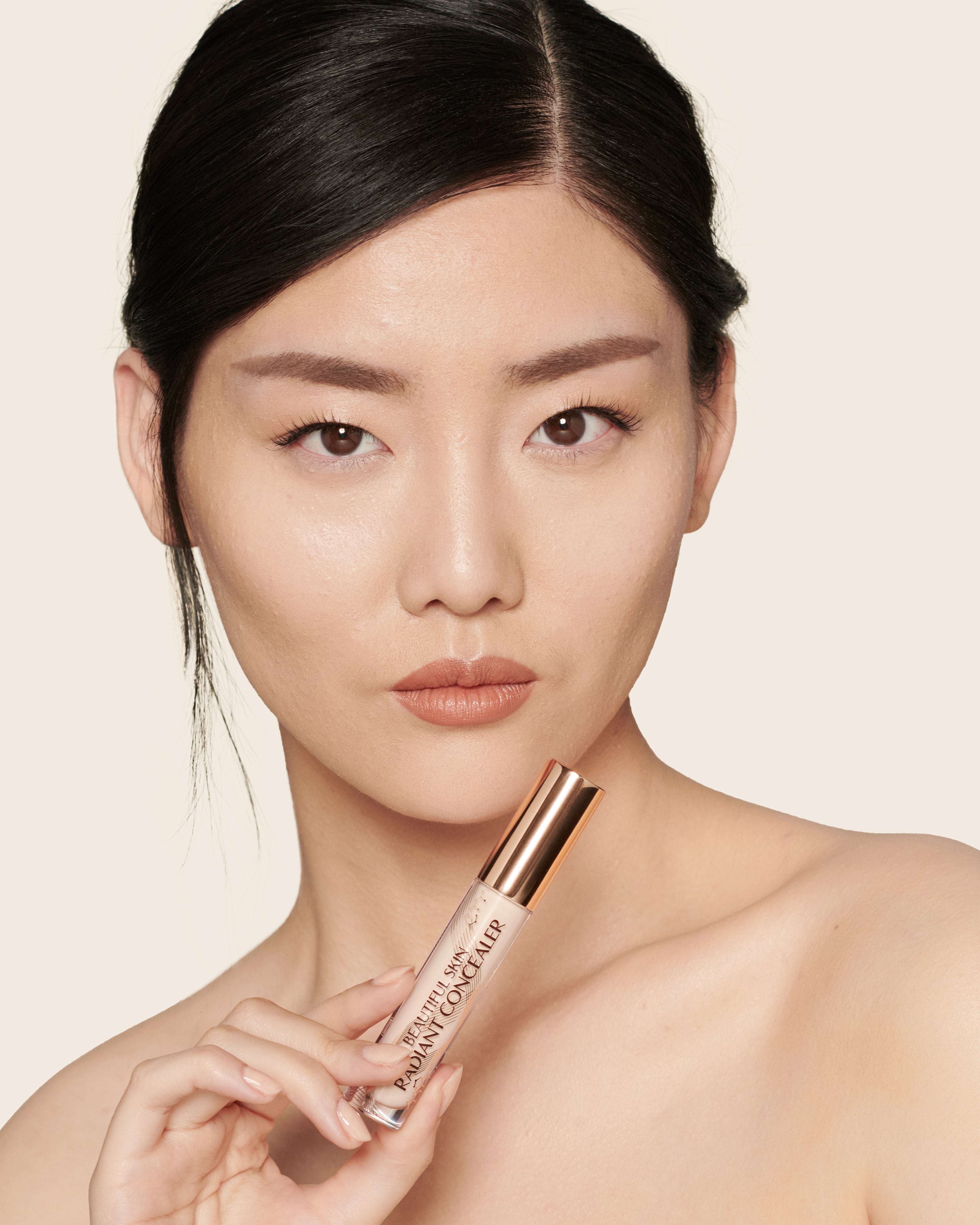 BEAUTIFUL SKIN RADIANT CONCEALER - 2.5 FAIR - View 3