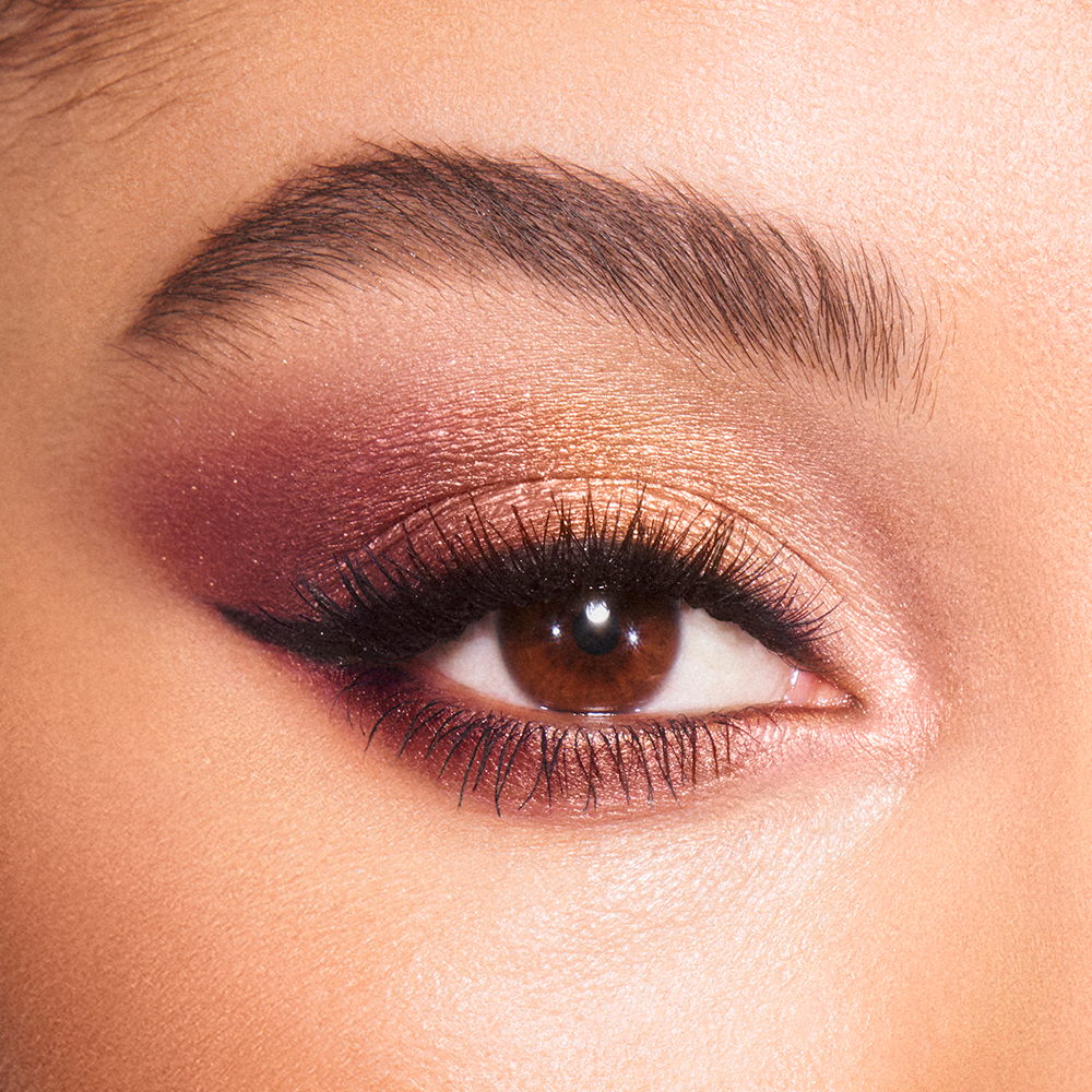 LUXURY PALETTE - THE VINTAGE VAMP - View 2