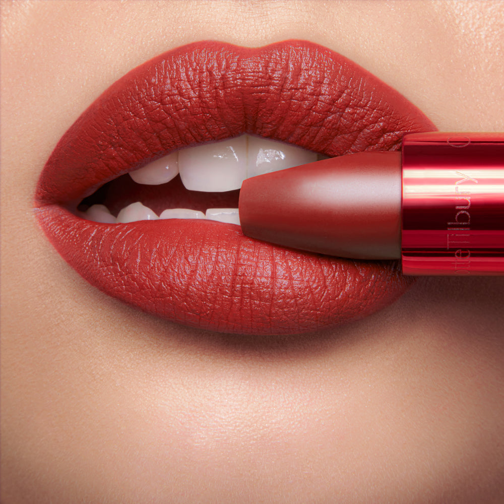 MATTE REVOLUTION - MARK OF A KISS - View 2
