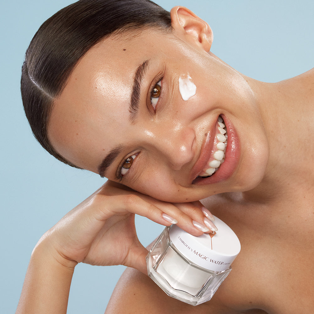 CHARLOTTE’S MAGIC HYDRATION REVIVAL DUO - SKINCARE KIT - View 2