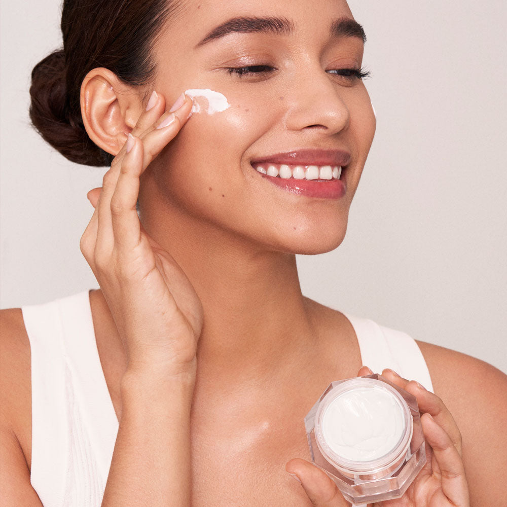 SCIENCE-POWERED SERUM & MAGIC CREAM MINI DUO - SKINCARE KIT - View 3