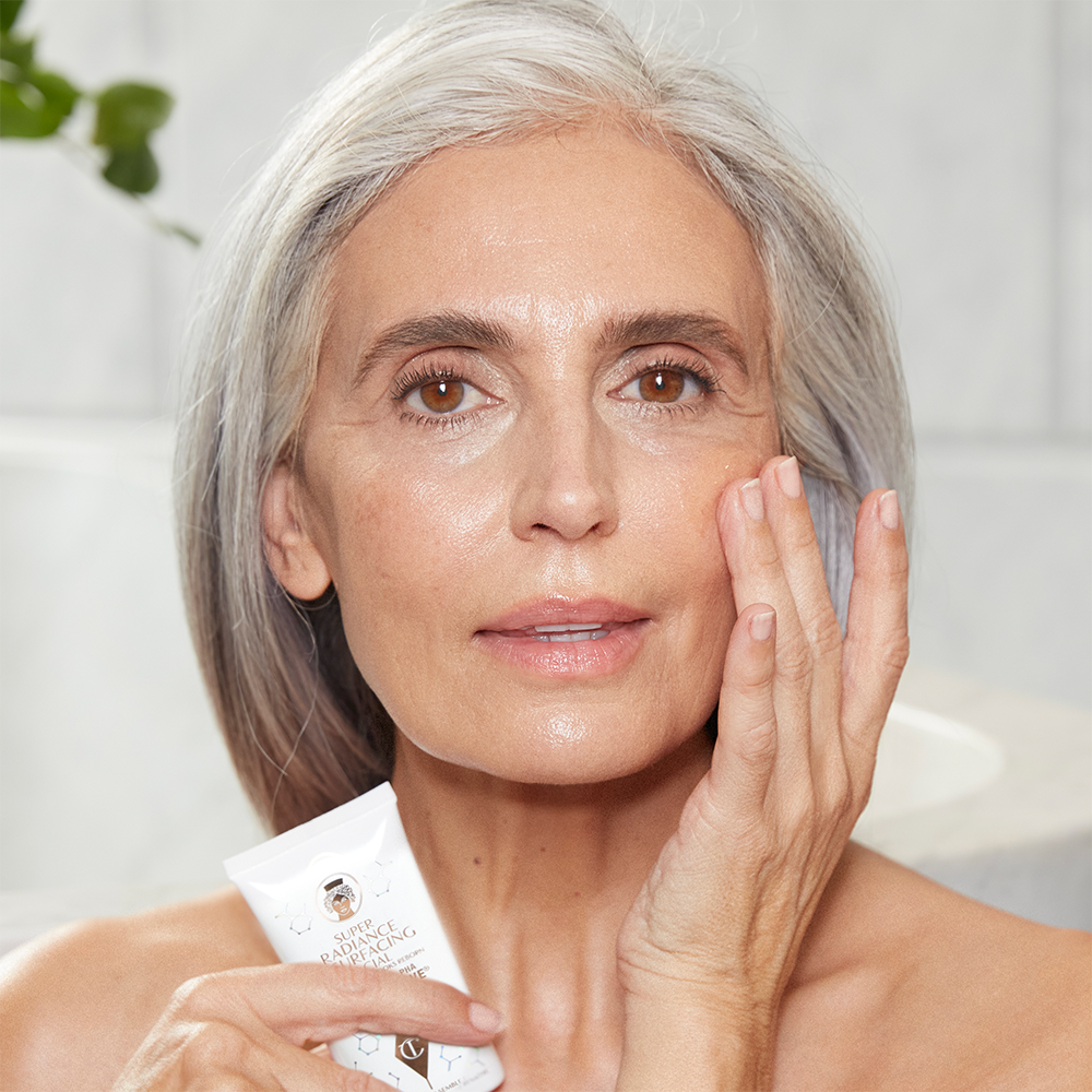 GLEAMING GLOW SKIN DUO - SKINCARE KIT - View 2