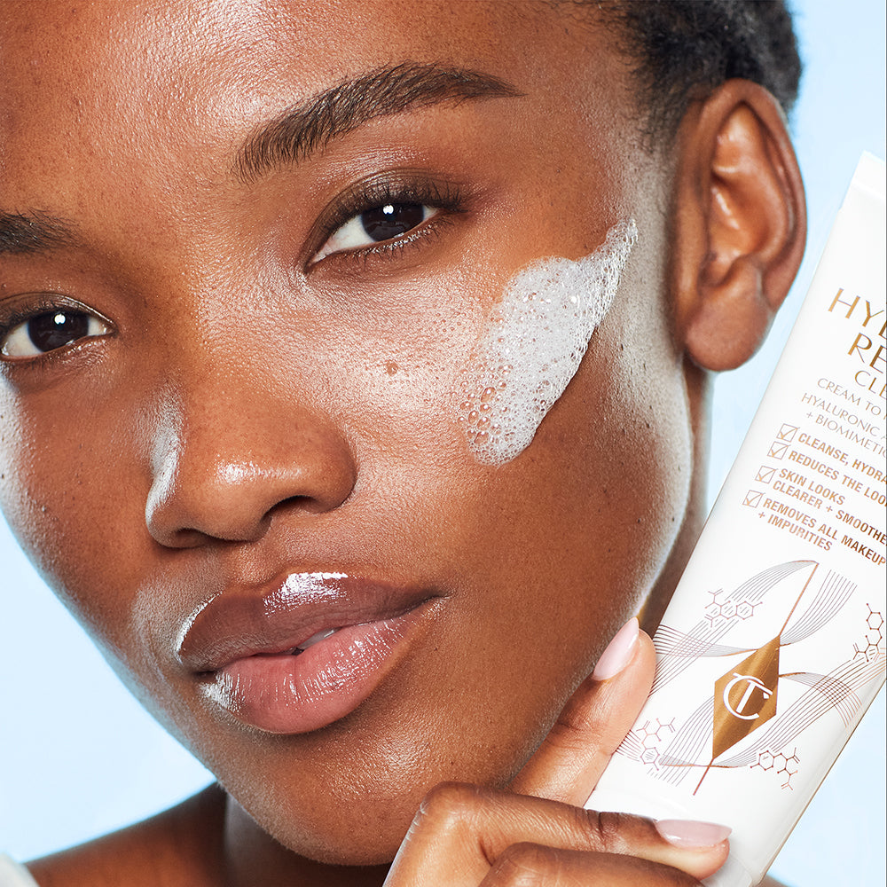CHARLOTTE’S HYDRATION REVIVAL SKINCARE DISCOVERY SET - TRAVEL SIZE SKINCARE KIT - View 2